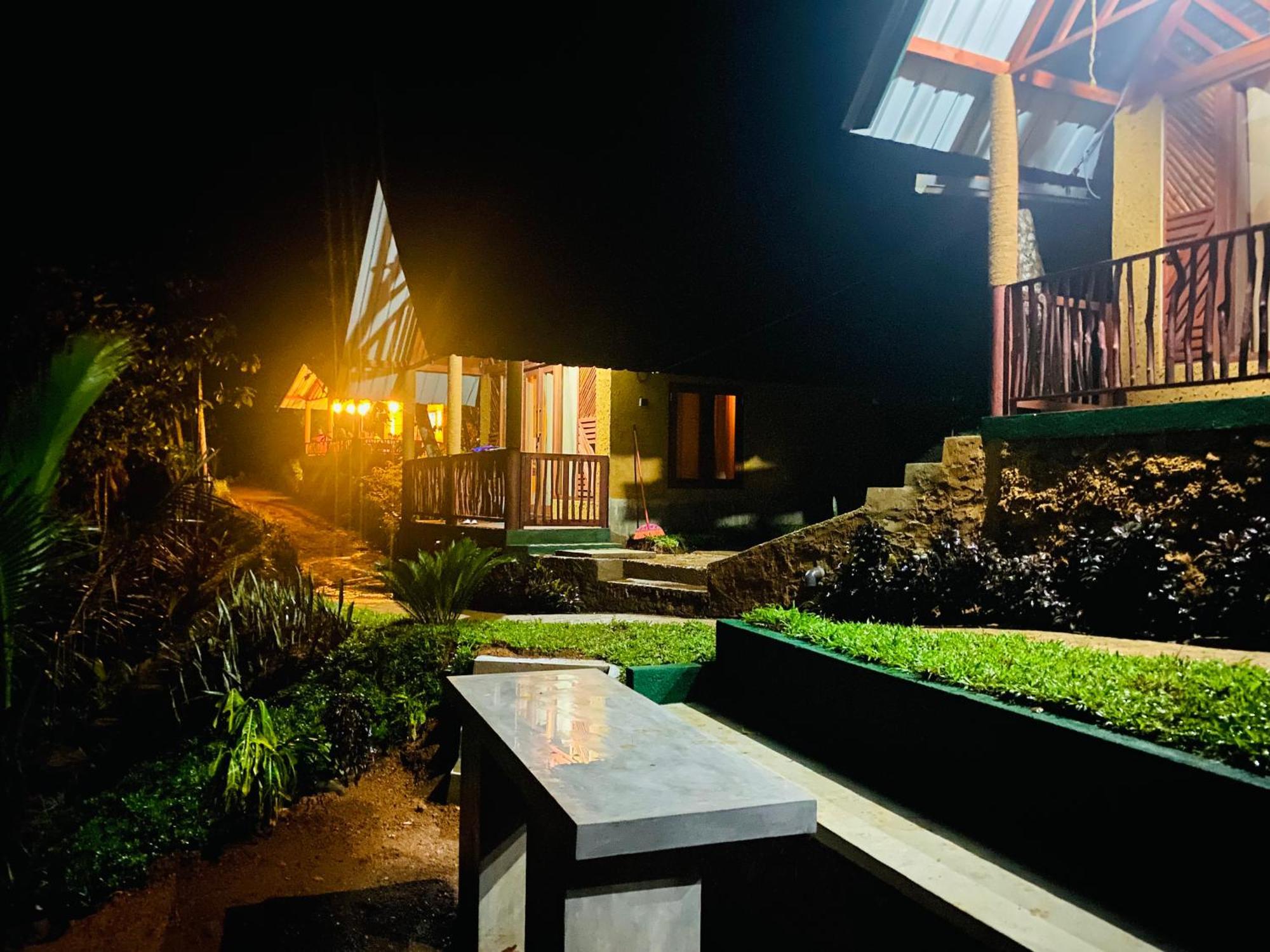 The Rainforest Hideaway Deniyaya Exterior foto